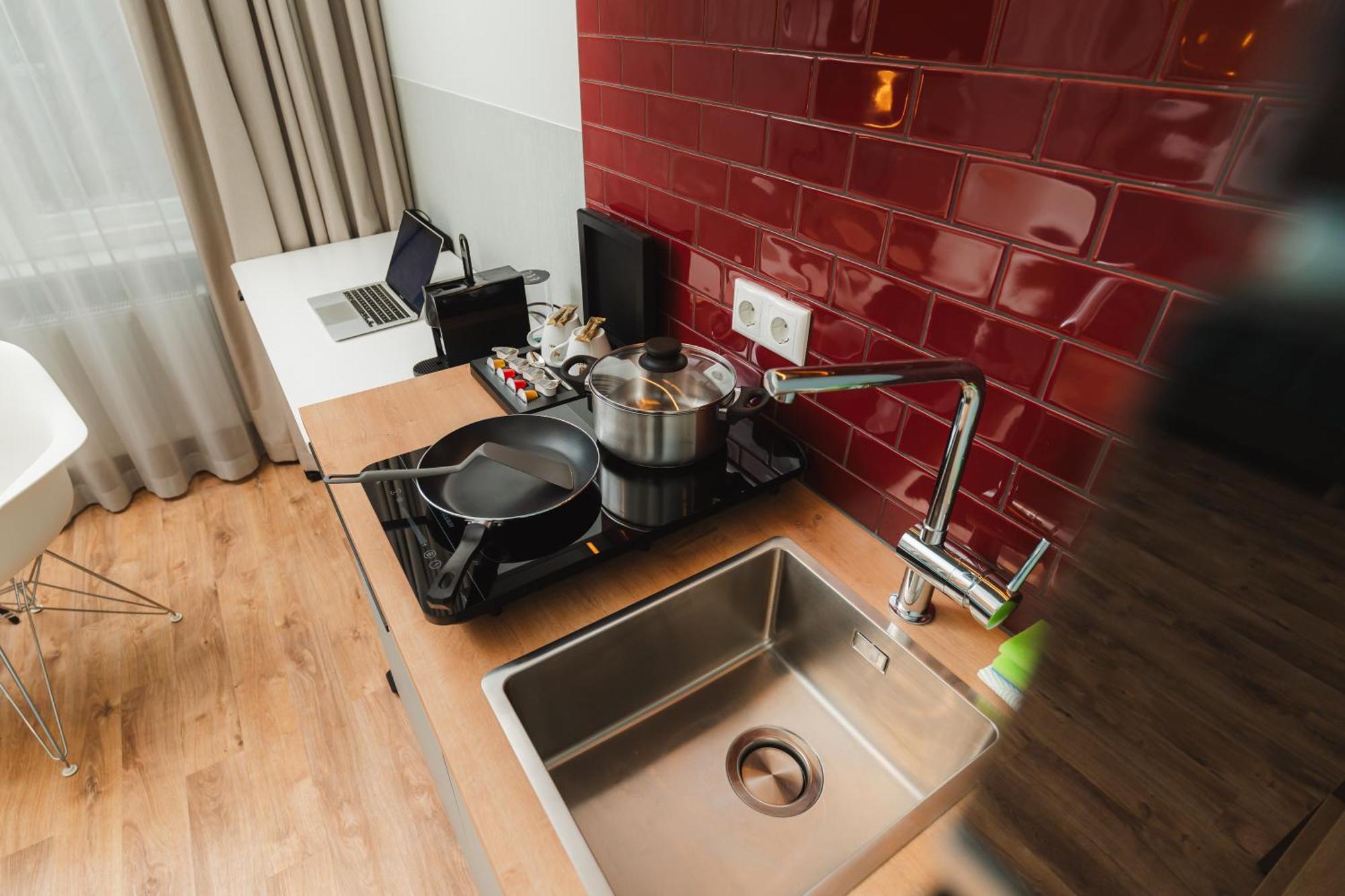 H24 Hotel Apartments Eberswalde Екстериор снимка